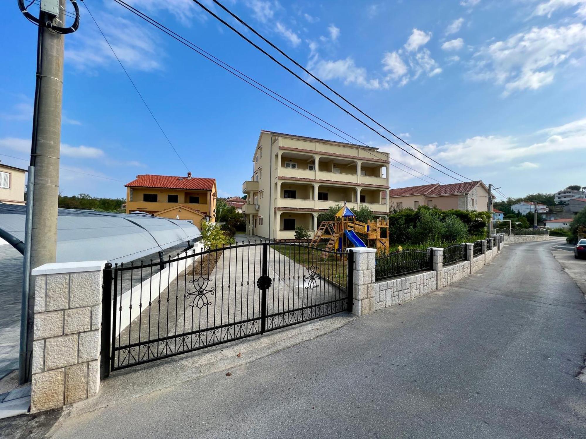 Apartments Piculjan Lopar Buitenkant foto