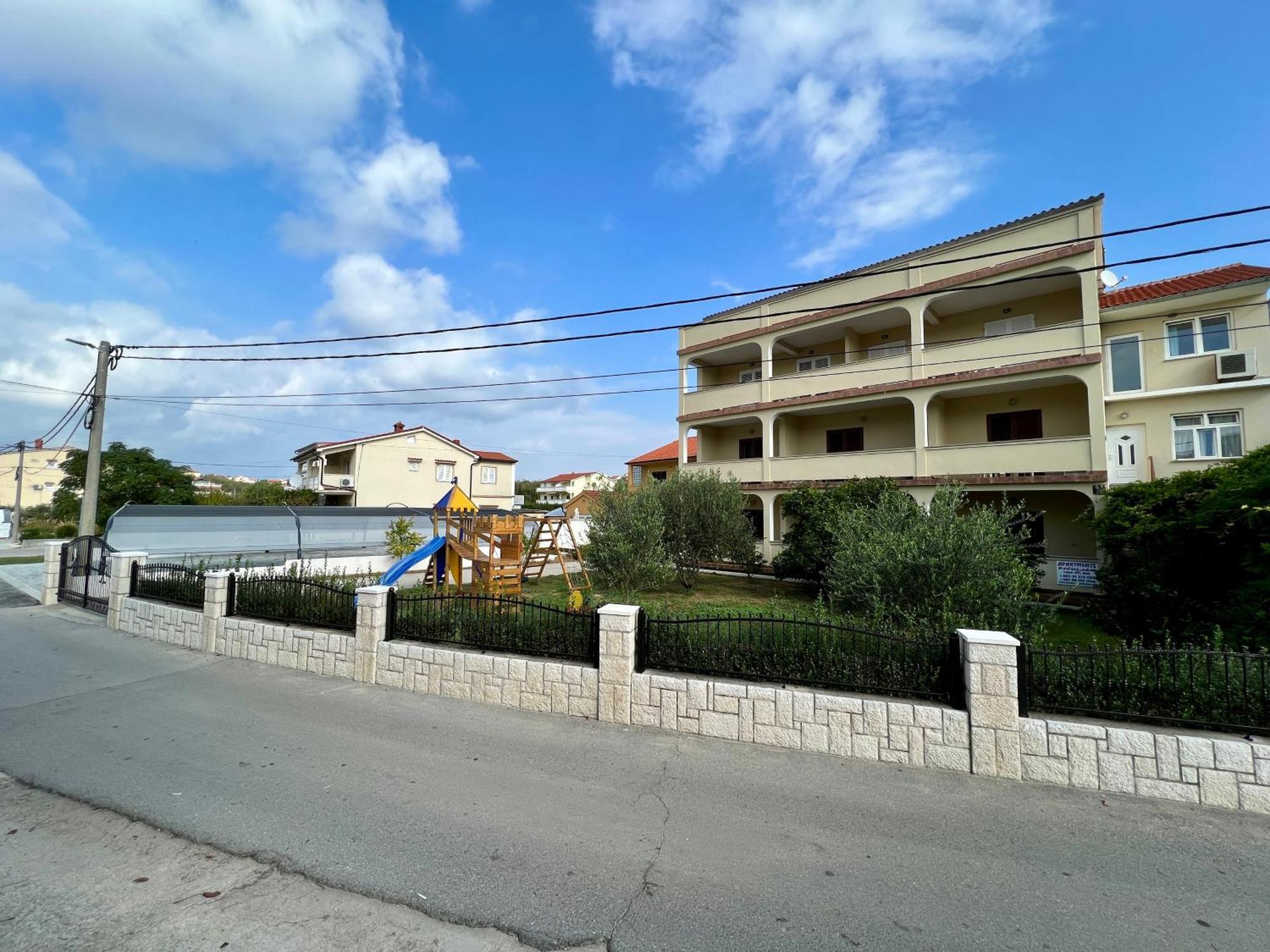 Apartments Piculjan Lopar Buitenkant foto